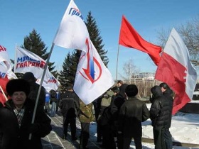 Митинг в Омске. Фото: Виктор Корб Митинг в Омске. Фото: Виктор Корб