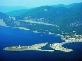 Утриш, фото с сайта azur.ru Утриш, фото с сайта azur.ru