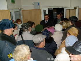 "Захват" офиса управляющей компании "Стандарт". Фото www.nr2.ru "Захват" офиса управляющей компании "Стандарт". Фото www.nr2.ru