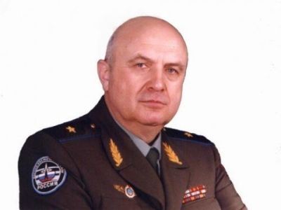 Петр Константинов (Фото: avem.bookean.ru) Петр Константинов (Фото: avem.bookean.ru)