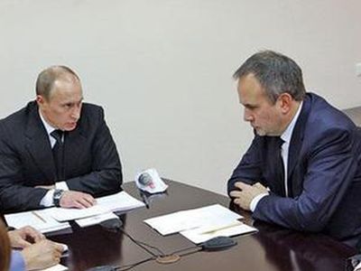 Путин и Чиркунов. Фото: thenews.kz Путин и Чиркунов. Фото: thenews.kz