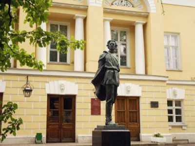 Литинтитут Фото: vedomosti.ru Литинтитут Фото: vedomosti.ru