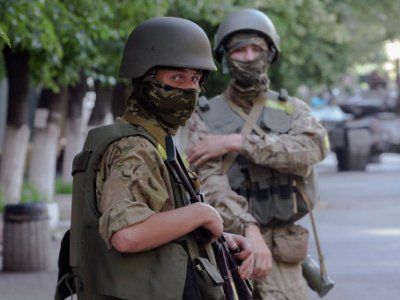 Солдат Нацгвардии Украины. Фото: ria.ru. Солдат Нацгвардии Украины. Фото: ria.ru.
