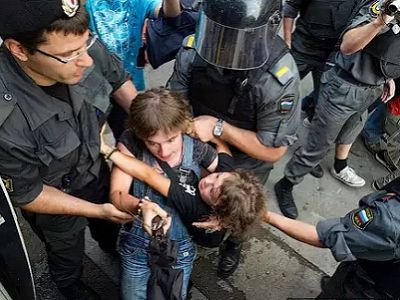 Акция протеста на Триумфальной. Источник - zyalt.livejournal.com Акция протеста на Триумфальной. Источник - zyalt.livejournal.com