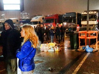 Дальнобойщики в Химках. Фото: Алена Попова Дальнобойщики в Химках. Фото: Алена Попова