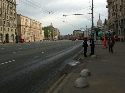 Перекрытие движения в Москве из-за репетиции парада. Фото: Каспаров.Ru Перекрытие движения в Москве из-за репетиции парада. Фото: Каспаров.Ru