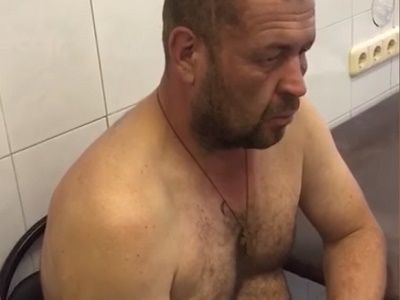 Денис Мурашов, водитель УАЗа, протаранившего "Космос" в Екатеринбурге. Фото: скриншот видео: Е1 Денис Мурашов, водитель УАЗа, протаранившего "Космос" в Екатеринбурге. Фото: скриншот видео: Е1