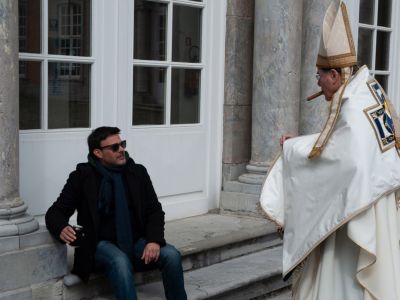 Кадр из фильма "По воле божьей" 2018, реж. Франсуа Озон Кадр из фильма "По воле божьей" 2018, реж. Франсуа Озон