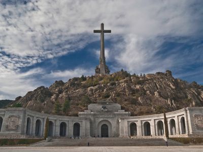 Мемориал Ф.Франко в Долине Павших. Фото: www.facebook.com/pasha.lesiants Мемориал Ф.Франко в Долине Павших. Фото: www.facebook.com/pasha.lesiants
