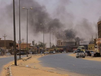 Бои в Хартуме, столице Судана, 16.04.23. Скрин видео: t.me/CatcherInSudan Бои в Хартуме, столице Судана, 16.04.23. Скрин видео: t.me/CatcherInSudan