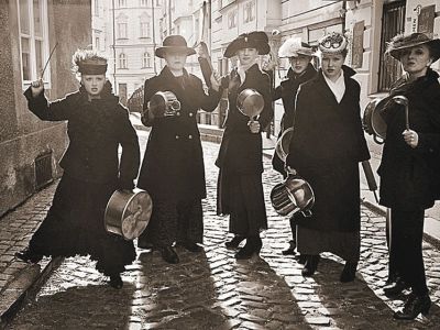 марш пустых кастрюль марш пустых кастрюль